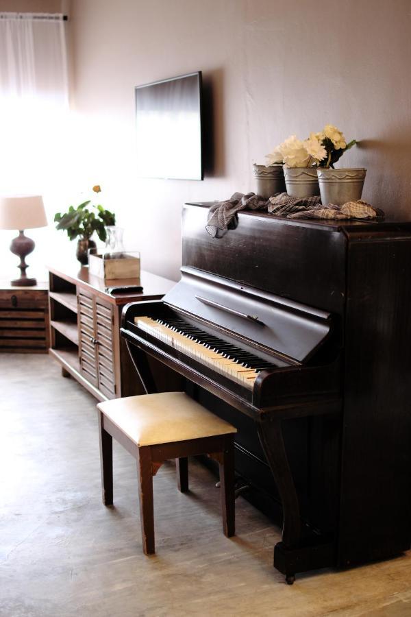 Appartamento Modern Farm Lichtenburg Esterno foto
