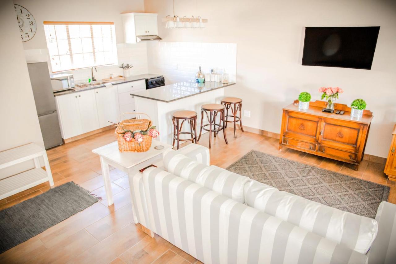Appartamento Modern Farm Lichtenburg Esterno foto